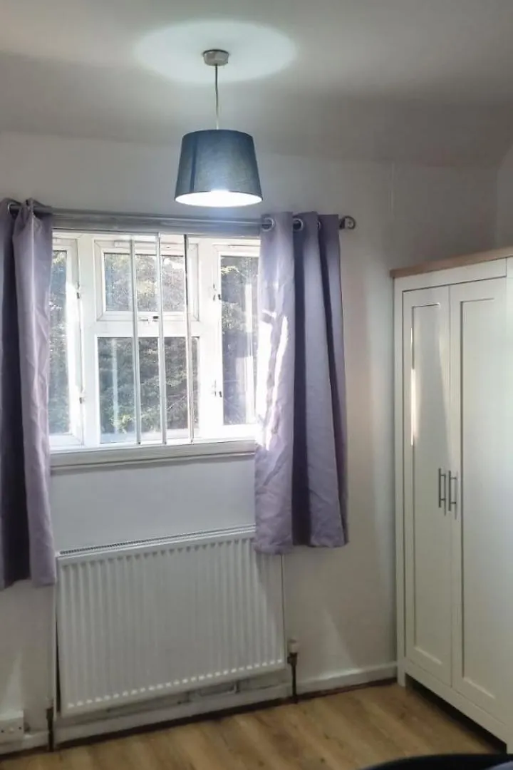 Crystal Barking Service Accommodation Holiday home