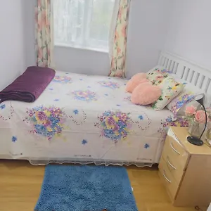 Homestay Sweet In Heart Of Barking, Barking (Greater London)